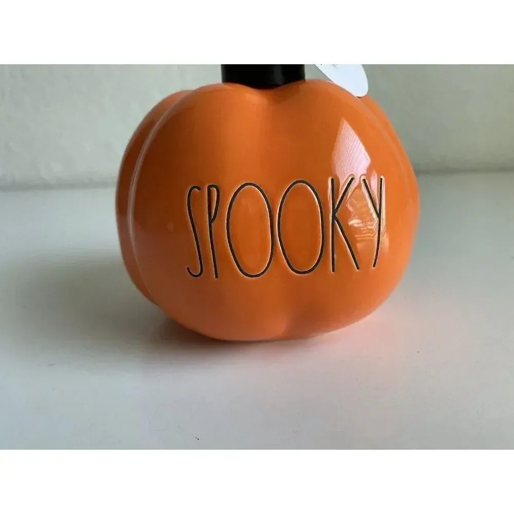Rae Dunn “Spooky” Pumpkin Soap Lotion Dispenser Halloween 2022 NEW‎